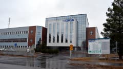 Nokian Oulun-tehdas Ruskossa.