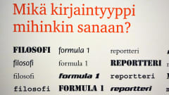 Eri kirjaintyyppejä Vapriikin typografianäyttelyssä
