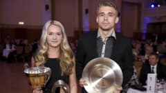 Liigan vuoden pelaaja Iina Salmi, PK-35 Vantaa ja Veikkausliigan vuoden pelaaja, vuoden hyökkääja ja maalikuningas Aleksandr Kokko, RoPS Suomen Palloliiton jalkapallokauden parhaiden palkitsemistilaisuudessa Captain's Ballissa 