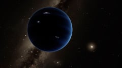 Aurinkokuntamme yhdeksäs planeetta pimeältä puolelta, vasten aurinkoa.
