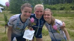 Suomen EM-kultajoukkue Merja Rantanen (vas.), Marika Teini ja Sari Anttonen
