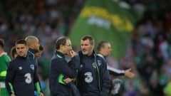 Irlannin valmentajat Martin O'Neill ja Roy Keane.