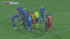 Muun muassa tällaista suukopua nähtiin Suomen ja Montenegron ottelun ensimmäisellä puoliajalla.
