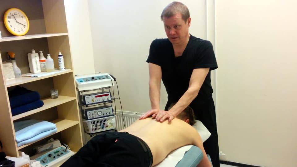 teini tatuointi suku puoli