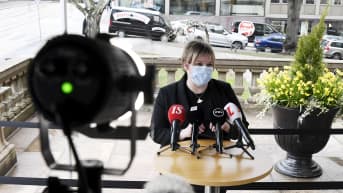 Annika Saarikko kommentoi neuvotteluita Säätytalolla