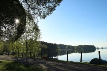 Järvimaisema.