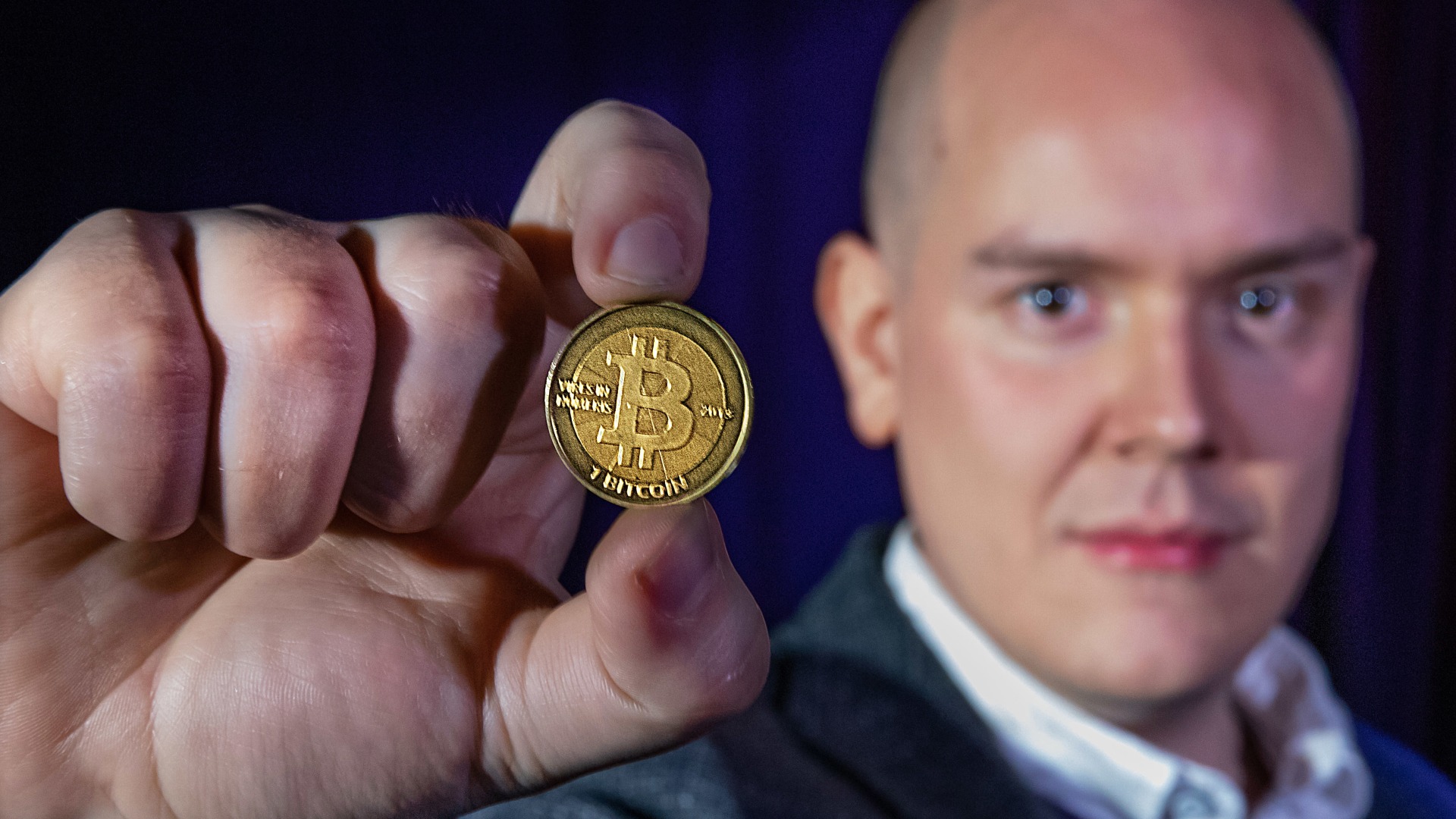 Jarmon unelma bitcoin-miljoonasta vaihtui velkahelvettiin – rahat päätyivät  kansainvälisille huijareille: ”Halusin yllättää vaimoni” | Yle