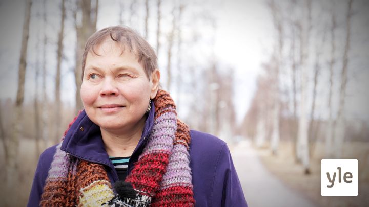 Tanian ennakkoluulot karisivat sokeutumisen myötä : 06.12.2020 00.01