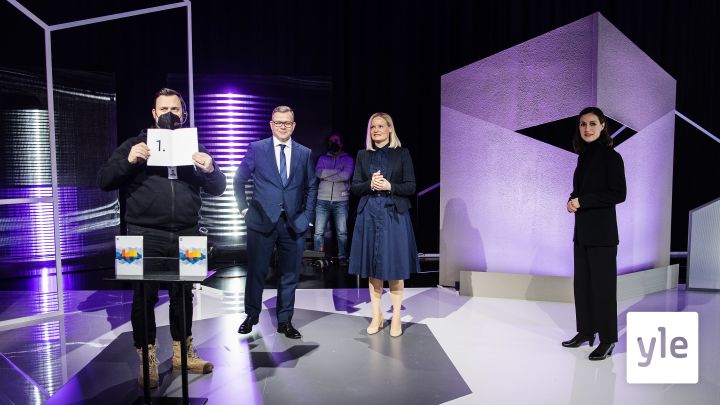 Aluevaalitentti viitottuna: Marin, Orpo & Purra: 13.01.2022 22.14