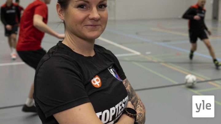 Futsaljoukkueen fysiikkavalmentaja: "Itsekin saan tästä tosi paljon"
