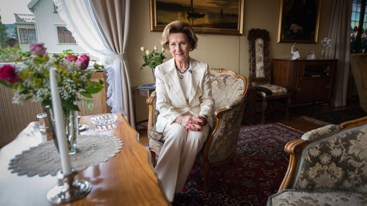 Neiti Sonja Haraldsenin kotitalossa: 13.05.2019 20.30