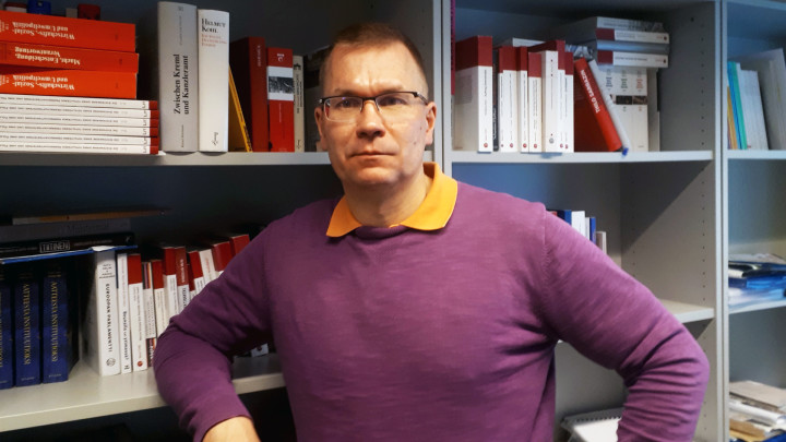 Miksi nyt pitäisi miettiä mitä asioita hoitaa EU ja mitä jäsenmaat, erikoistutkija Kimmo Elo