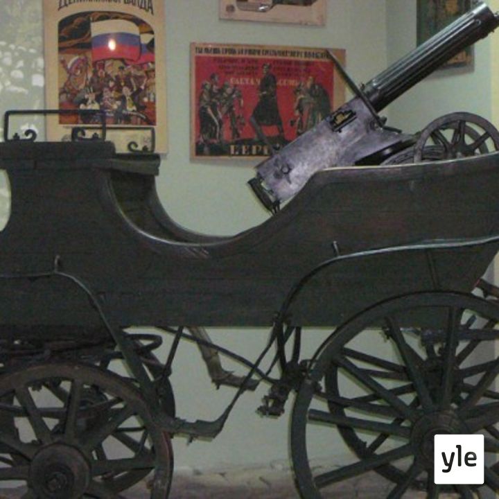 Sotshin historiaan perehtymässä