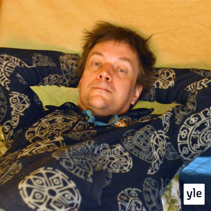 Kesäteltta: Nykyihmiset ovat vässyköitä, mutta poikkeusoloissa meistä löytyy voimaa, uskoo Teemu Keskisarja