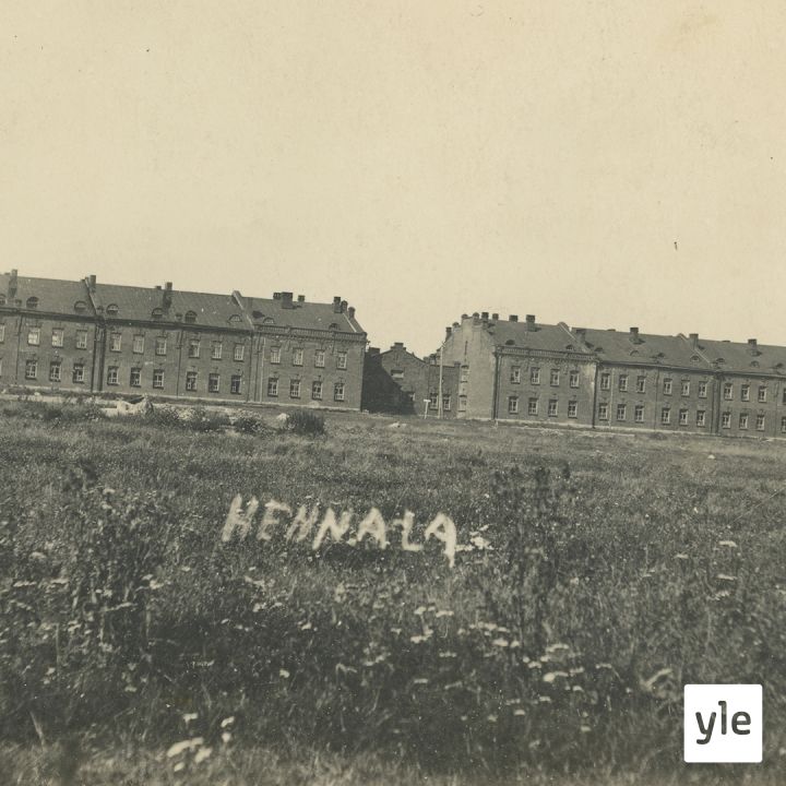 Sisällissota 1918 - punaiset muistot: Härskiintynyttä silliä ja piikkilankaleipää: vankileirin arkea (Elli Nurminen, Lempäälä)