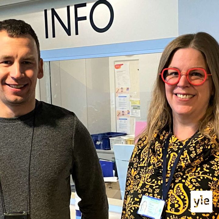 Långa köer för att förnya passet just nu