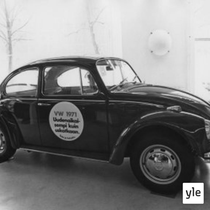 Uudet autot herättivät ihastusta ja ihmetystä 1960 ja -70-luvuilla