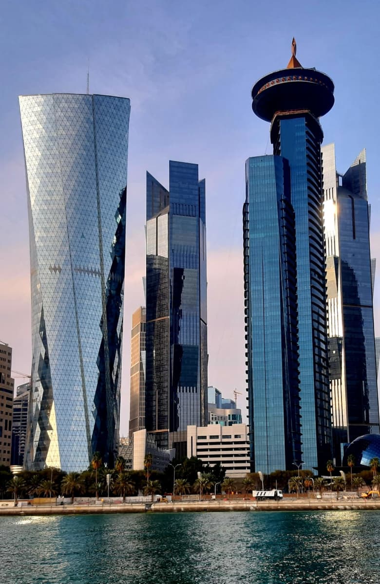 Dohan pilvenpiirtäjiä.