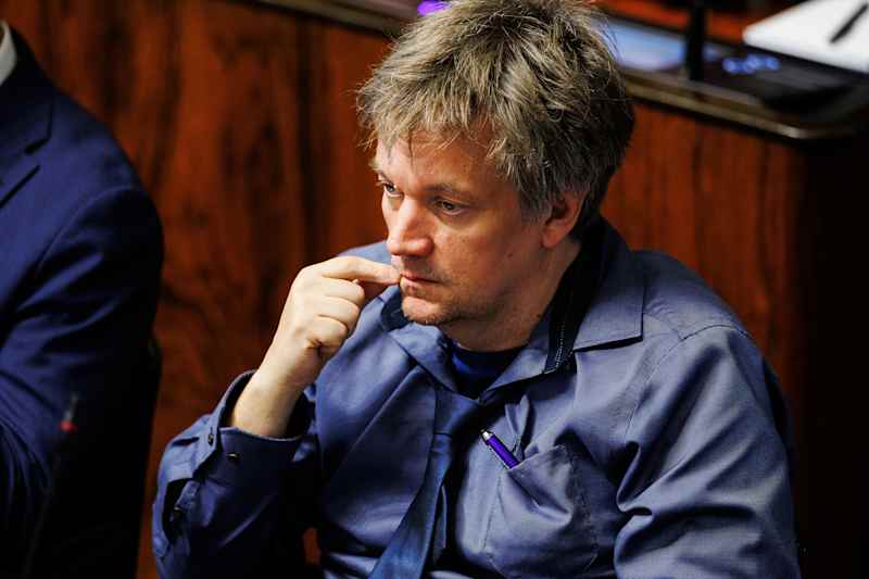 Середня серія Teemu.