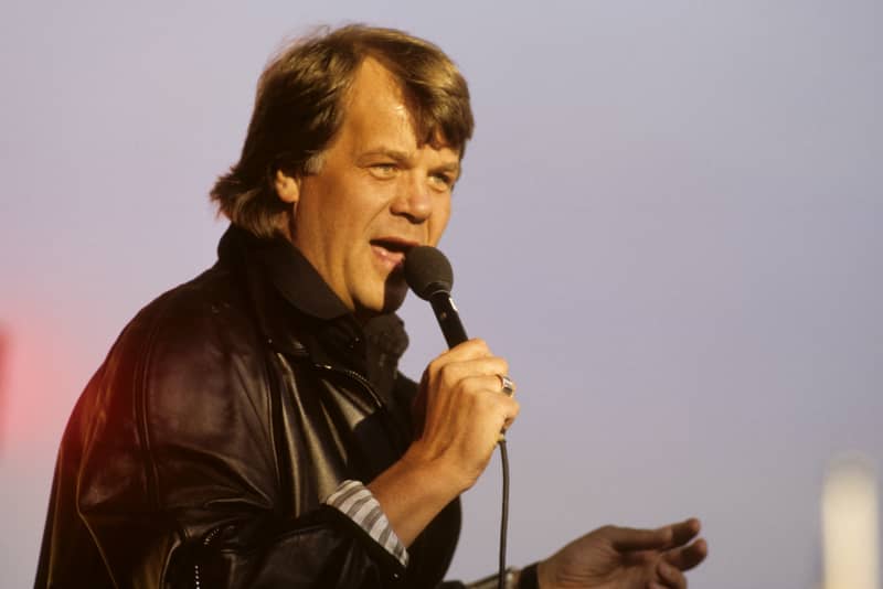 Lasse Berghagen сфотографував зі сторони Medan han Sjunger.