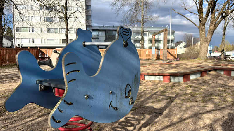 The Multamäki Park has a sandbox and a couple of rocking boards.
