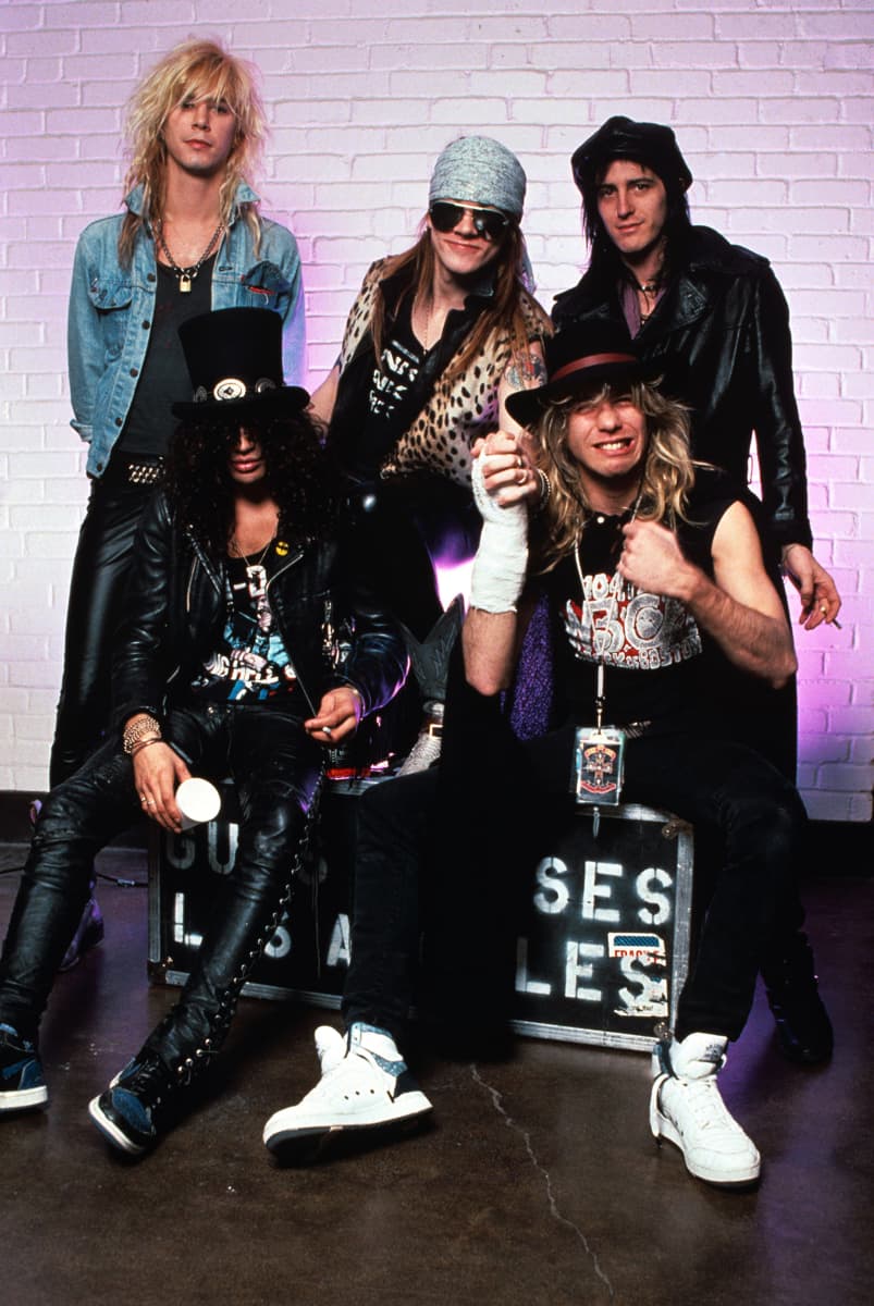 Guns N`Roses kuvattuna vuonna 1987.