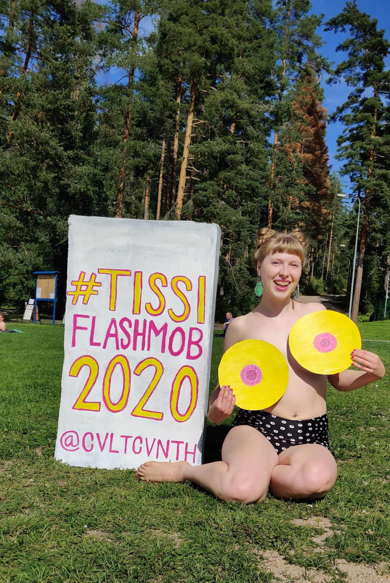 Tissiflashmob Jyväskylässä