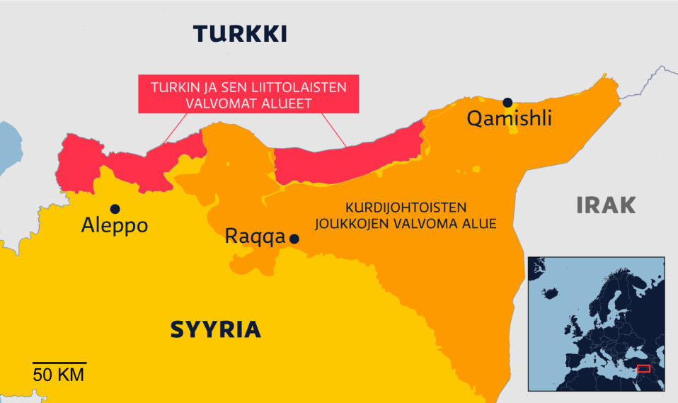 Kartalla merkattuna Turkin ja sen liittolaisten valvomat alueet Syyriassa, Kurdijohtoisten joukkojen valvomat alueet Syyriassa sekä Aleppon, Raqqan ja Qamishlin kaupungit.