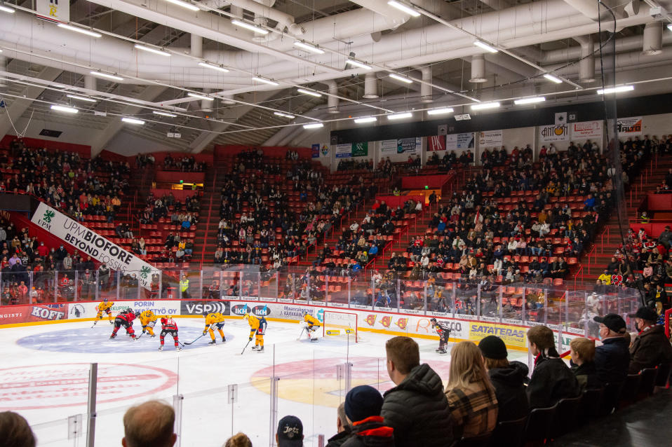  Ässät vs. Lukko, Kuvassa Isomäki Areena