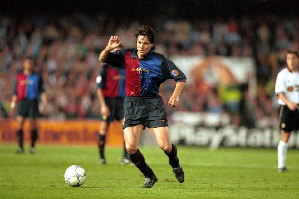 Jari Litmanen i FC Barcelonas legendariska speldräkt.