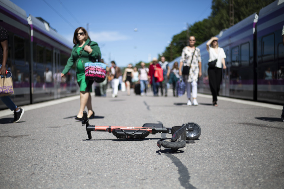 E-Scooter-Mieter in Helsinki müssen mit neuen Regeln und Gebühren für Parkverstöße rechnen