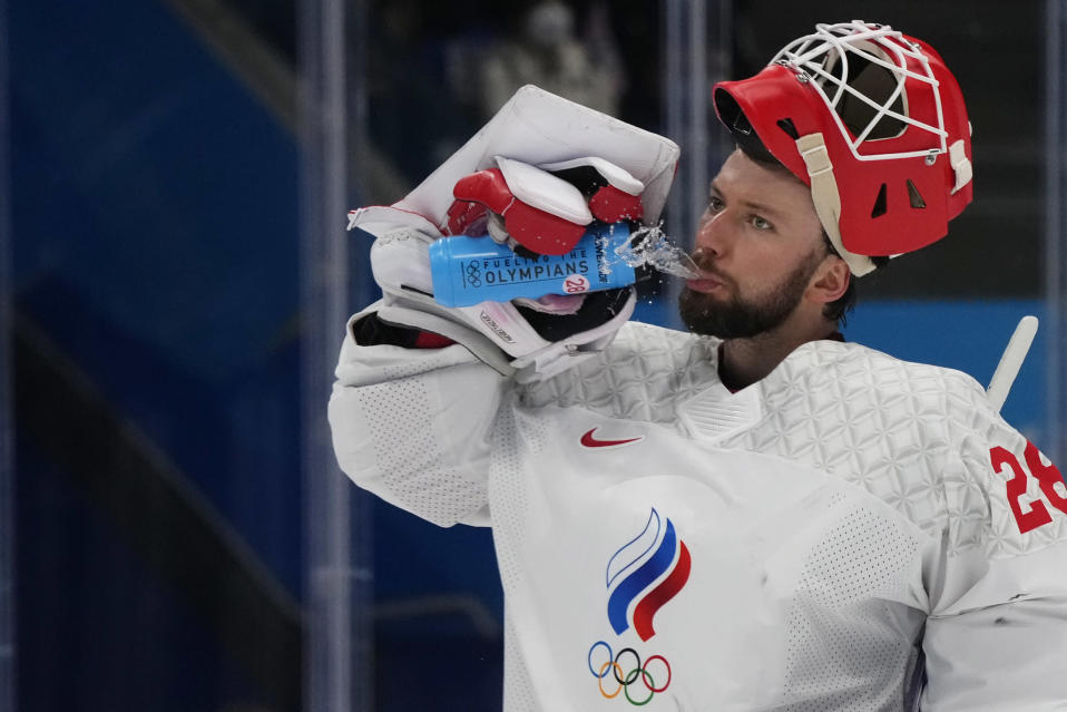 Ivan Fedotov torjui Pekingin olympialaisissa 2022.