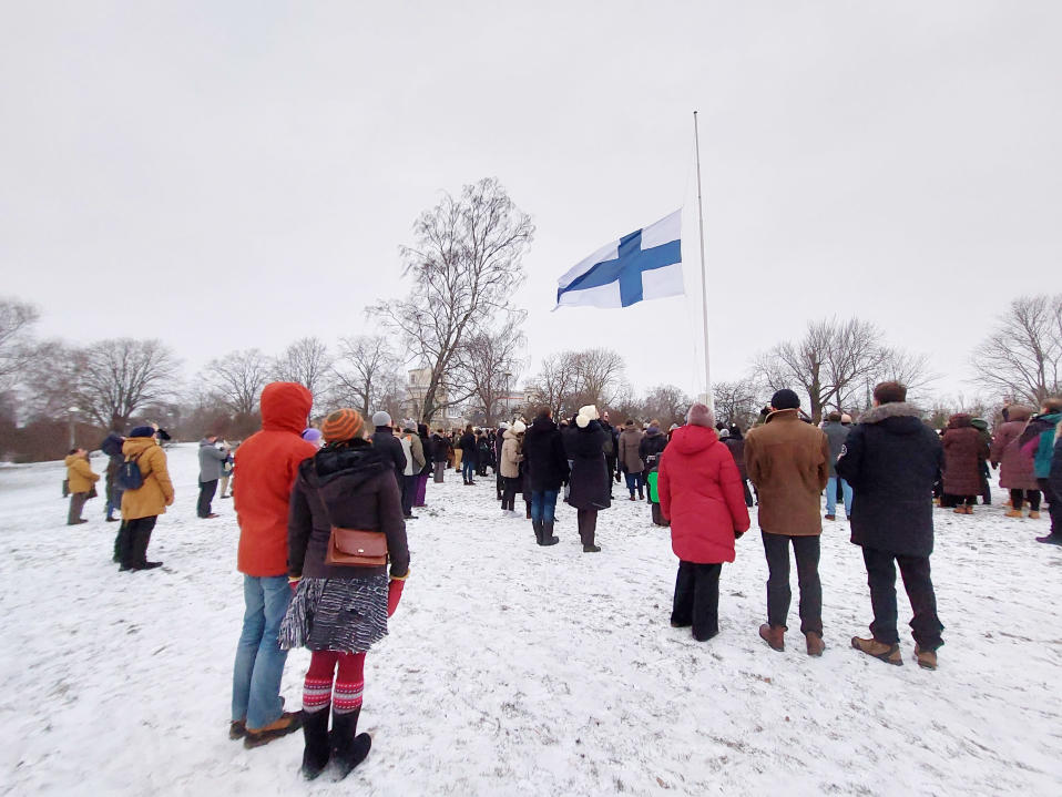 Finnland feiert den Unabhängigkeitstag trotz des Schattens von Covid
