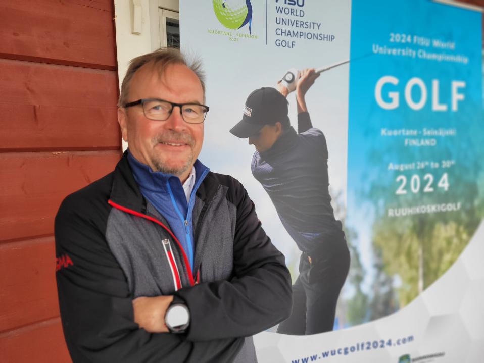 Ruuhikoskigolfin toimitusjohtaja Keijo Mäenpää.