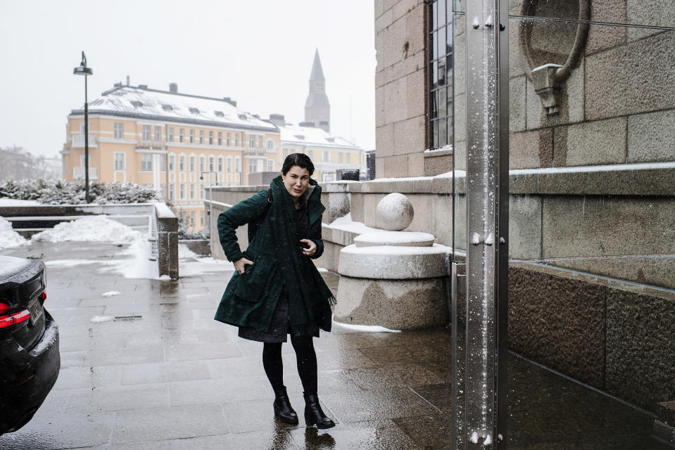 Metsäteollisuus joutuu uudenlaiseen puntariin, kun ministeri Emma Kari