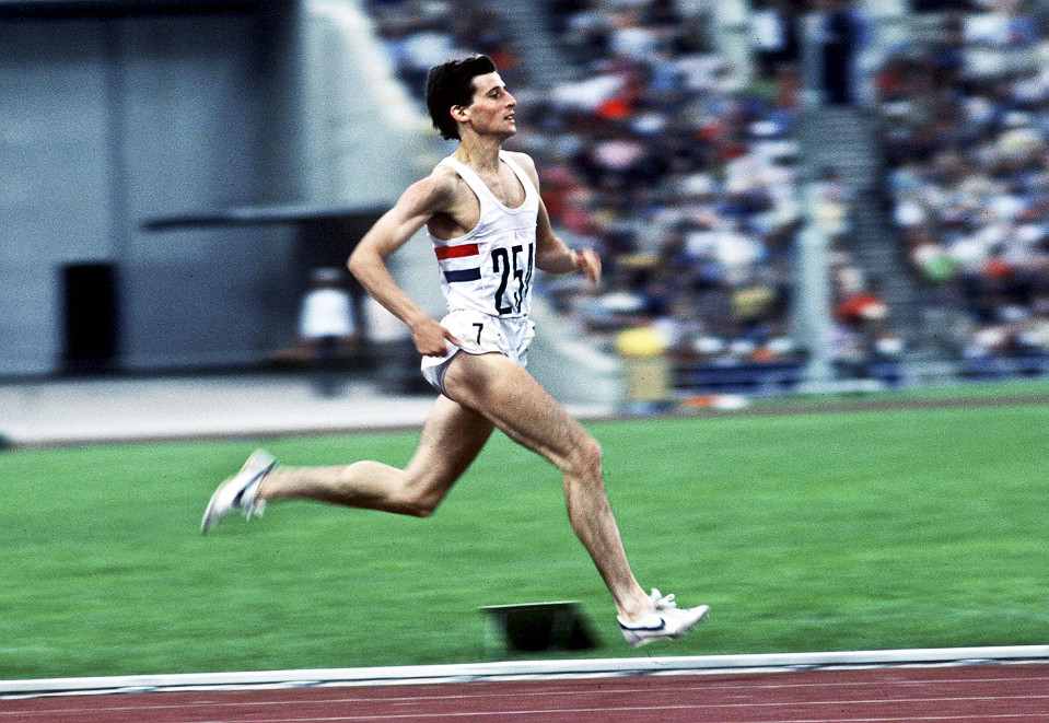 Sebastian Coe 800 metrillä Moskovan olympialaisissa 1980.