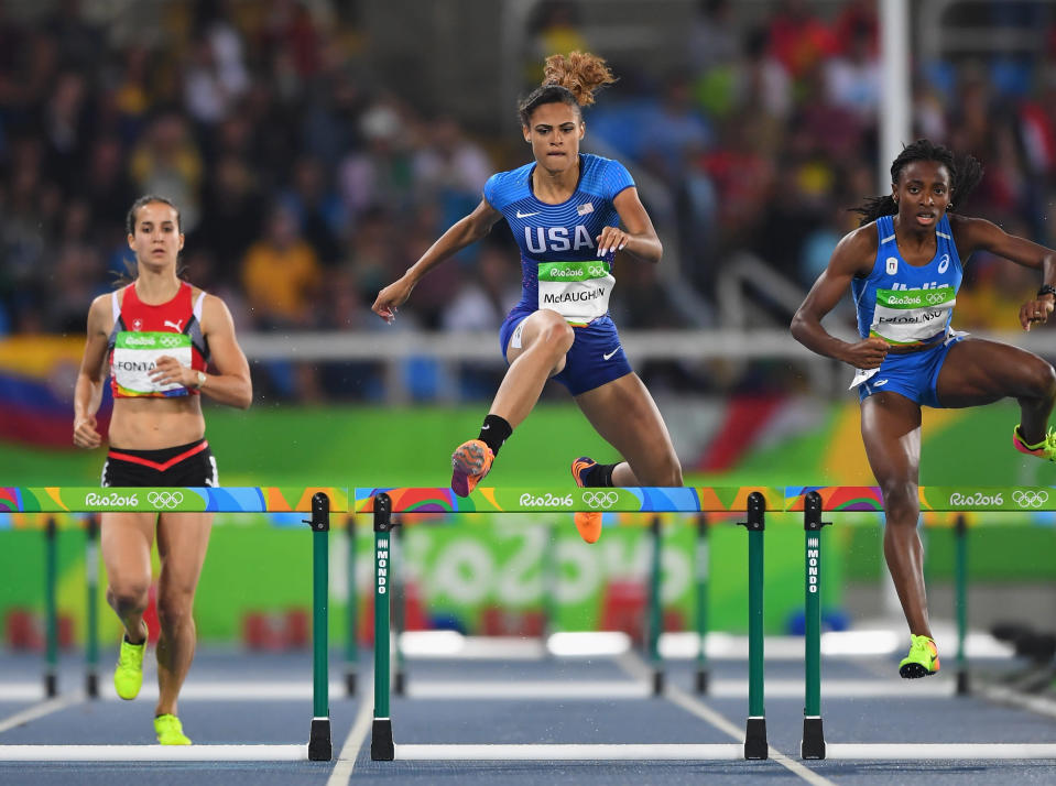 Sydney McLaughlin 16-vuotiaana Tokion olympialaisissa. 