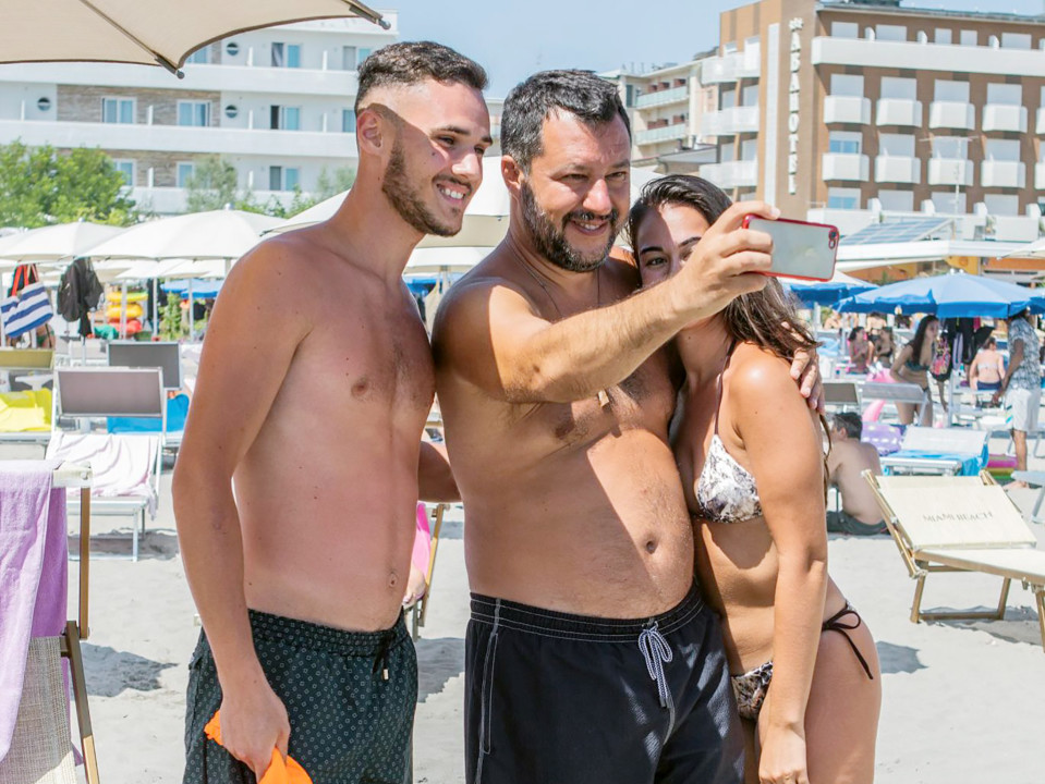 Matteo Salvini lomailee Milano Marittimassa. 