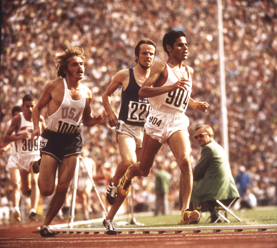 Steve Prefontaine, Lasse Viren ja Mohamed Mammoudi juoksevat 5000 metriä Münchenin olympialaisissa 1972.