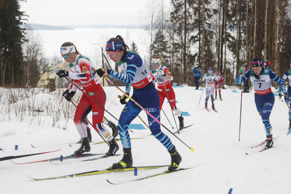 Kerttu Niskanen, Anne Kjersti Kalvå ja Krista Pärmäkoski Salpausselän yhdistelmäkilpailussa.