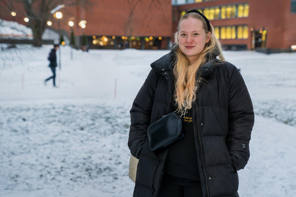 Henkilökuvassa, Leena Nieminen, opiskelija.