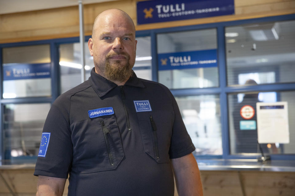 Niiralan raja-aseman tullin varapäällikkö Jouni Jormanainen.